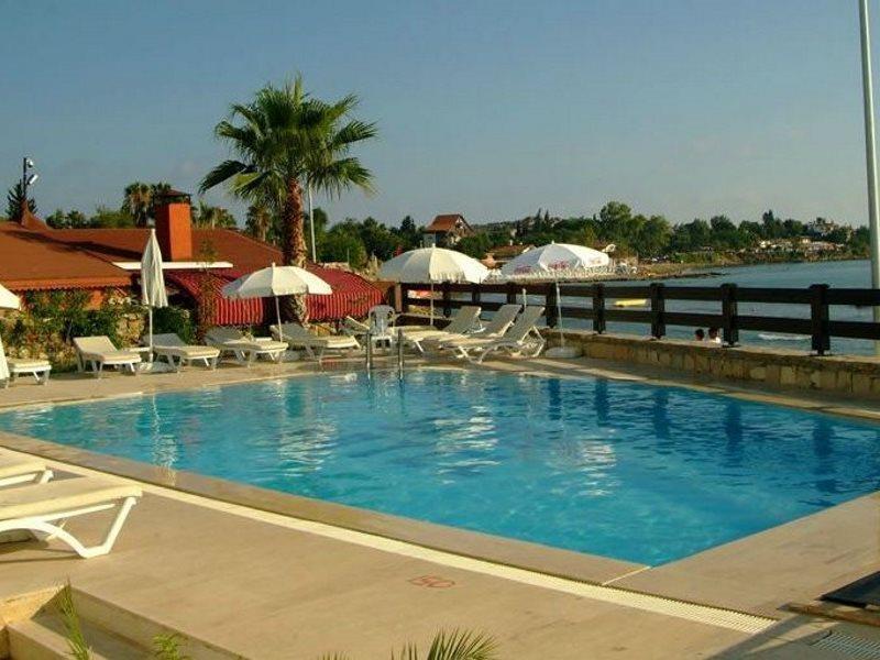 Side Beach Club Exterior photo