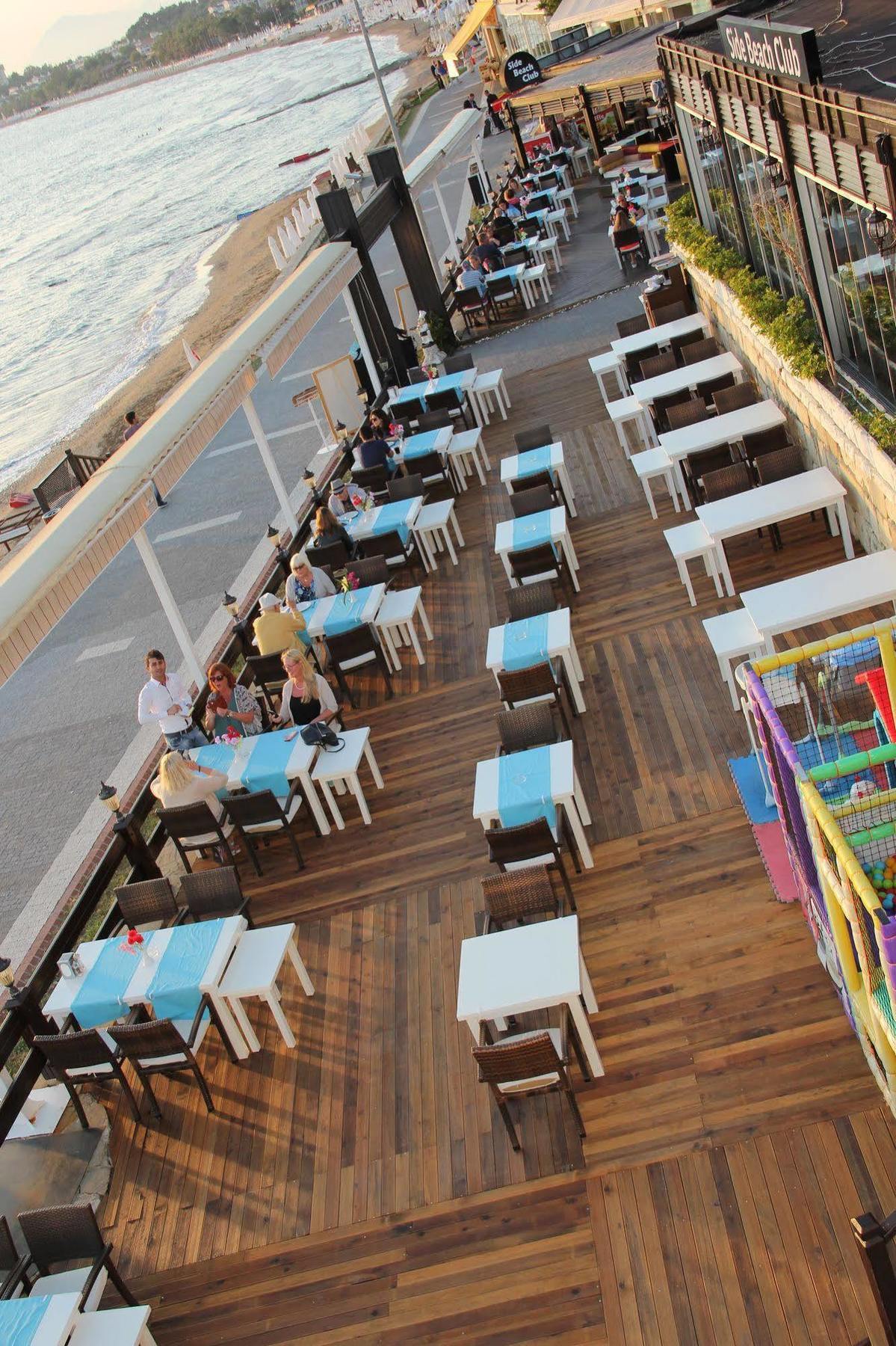 Side Beach Club Exterior photo